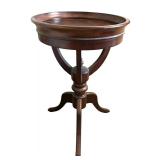 Gorgeous Vintage Accent Table