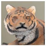 Earth Home Tiger Decorative Figurine