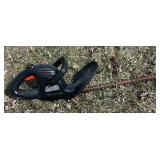Black & Decker Hedge Trimmer Model: TR1700