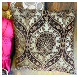 Five Fabulous Accent / Throw Pillows