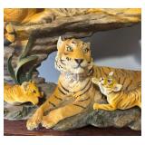 Resin Tigers with Cubs Sculpture