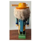 Gardner Nutcracker by KWO of Germany