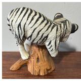 Andrea by Sadek White Tiger Figurine