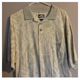 Tommy Bahama Size Medium Short Sleeved Shirt