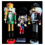 Christmas Fever! Beautiful Lot of Santa Nutcrackers