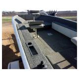 1986 Crestliner Angler 16