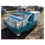 Tennant 275 Ride on Sweeper