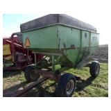 Parker 200 Bushel Gravity Box on EZ Trail Running Gear