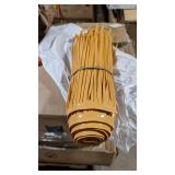 Mexican Palm Thatch Rubber Straw Roof Thatch for Patio Gazebo and Wall Landscape Decor