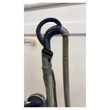 Shark Navigator Lift-Away Deluxe Upright Vacuum Cleaner