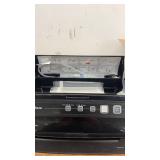 FoodSaver V3200 Vacuum Sealing System with 3 Vacuum Seal Rolls