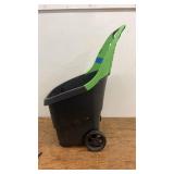 Lightweight Garden Cart with Wheels and Ergonomic Handle