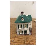 Dept 56 Snow Village "Southern Colonial" Handpainted Ceramic House