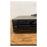 Sony 5-Disc CD Changer Player with RCA Cables