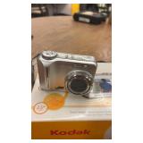 Kodak EasyShare C875 Digital Camera with Carry Case