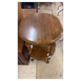 Set of 2 Wooden End Tables with Carved Legs