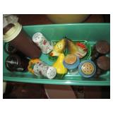 Vintage Tupperware loaf container p...