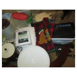 Vintage Tupperware storage containe...