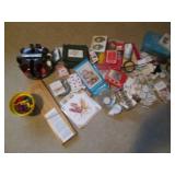 Vintage game variety, matchbooks, p...