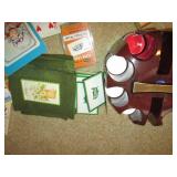 Vintage game variety, matchbooks, p...