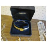 Collection of Necklaces, bracelets,...