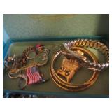 Small teal vintage jewelry box cont...