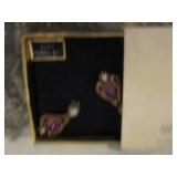 Variety of Necklaces, chokers, earr...