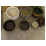 Assortment of Medium sized flower p...