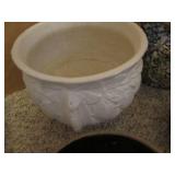 Assortment of Medium sized flower p...