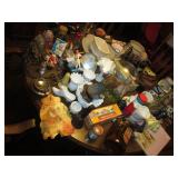 Massive lot of Vintage nik naks, fi...