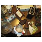 Massive lot of Vintage nik naks, fi...