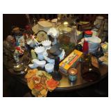 Massive lot of Vintage nik naks, fi...