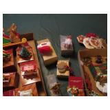 Large lot of Christmas Ornaments an...