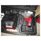 Craftsman 19 2v 2pc: 1/2in drill/dr...