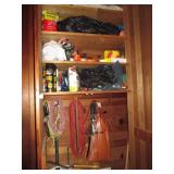 Lot of misc gardening supplies, ext...