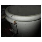 Red Wing 5-gallon Stoneware crock w...