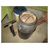 Small woid step ladder, manual air ...