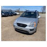 2008 Kia Rondo