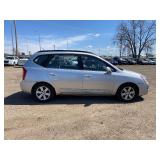 2008 Kia Rondo