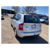 2008 Kia Rondo