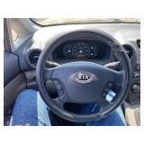 2008 Kia Rondo