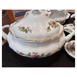 Johann Haviland Traditions Fine China Dinnerware Set with Floral Design