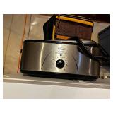 Rival 20-Quart Roaster Oven with Adjustable Temperature Control