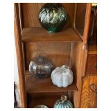 Set of 5 Artistic Decorative Glass and Ceramic Pumpkins and Bowl