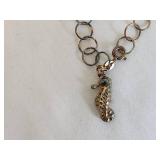 Vintage Gold-Toned Seahorse Pendant Bracelet