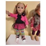 Set of 3 Fashion Dolls with Colorful Outfits