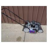 Murray 22 push mower. Looks nearly new. As shown.