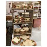 39 piece lot of Fransiscan Ware apple pattern