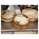 39 piece lot of Fransiscan Ware apple pattern