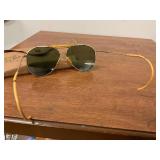 Vintage Ray Ban Aviater Glasses with Case.